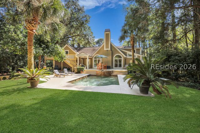 49 Widewater Rd, Hilton Head Island, SC 29926