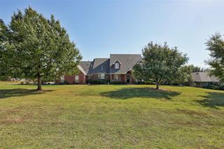 4600 Caliburn Parkway, Edmond, OK 73034