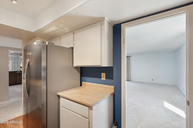 4261 E Yawepe Street, Phoenix, AZ 85044