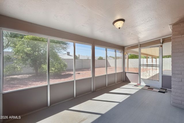 4261 E Yawepe Street, Phoenix, AZ 85044