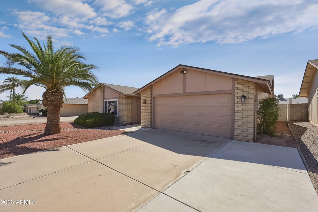 4261 E Yawepe Street, Phoenix, AZ 85044 — photo 2