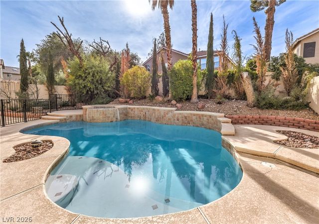 1717 Double Arch Court, Las Vegas, NV 89128