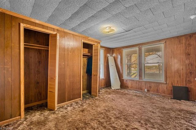 1060 N Scales Street, Reidsville, NC 27320