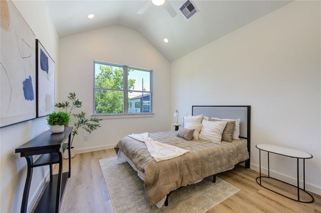 7120 Eastwood Street, Houston, TX 77021