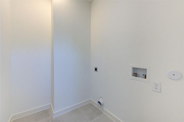 7120 Eastwood Street, Houston, TX 77021