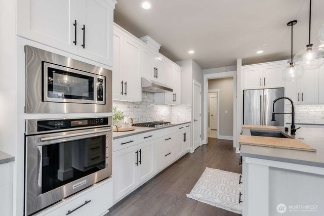 1539 NW Redwood Lane, Camas, WA 98607