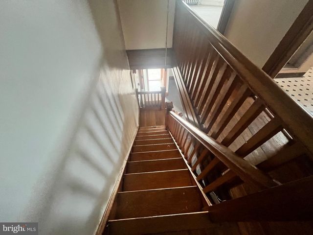 600 W CHEW AVE, Philadelphia, PA 19120