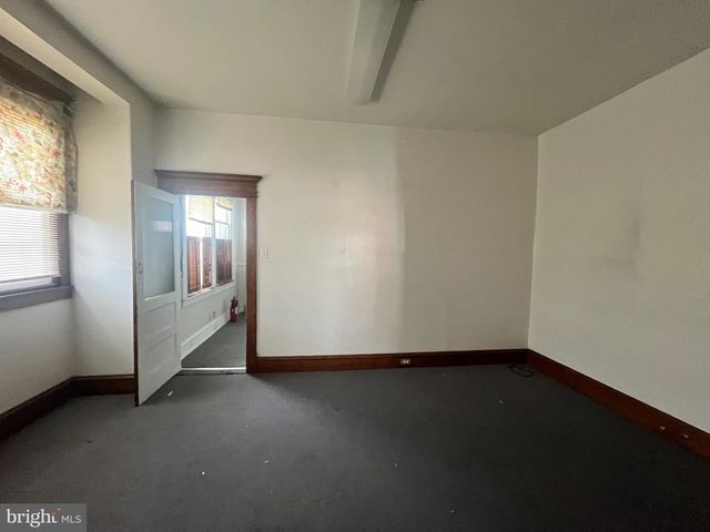 600 W CHEW AVE, Philadelphia, PA 19120