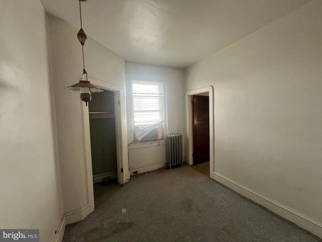 600 W CHEW AVE, Philadelphia, PA 19120