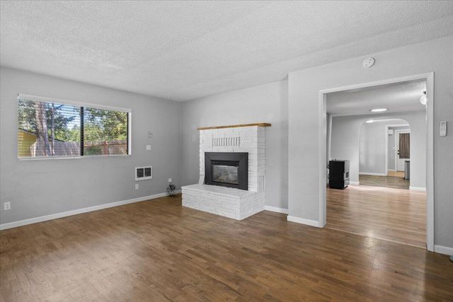 1950 SE Portola Drive, Grants Pass, OR 97526