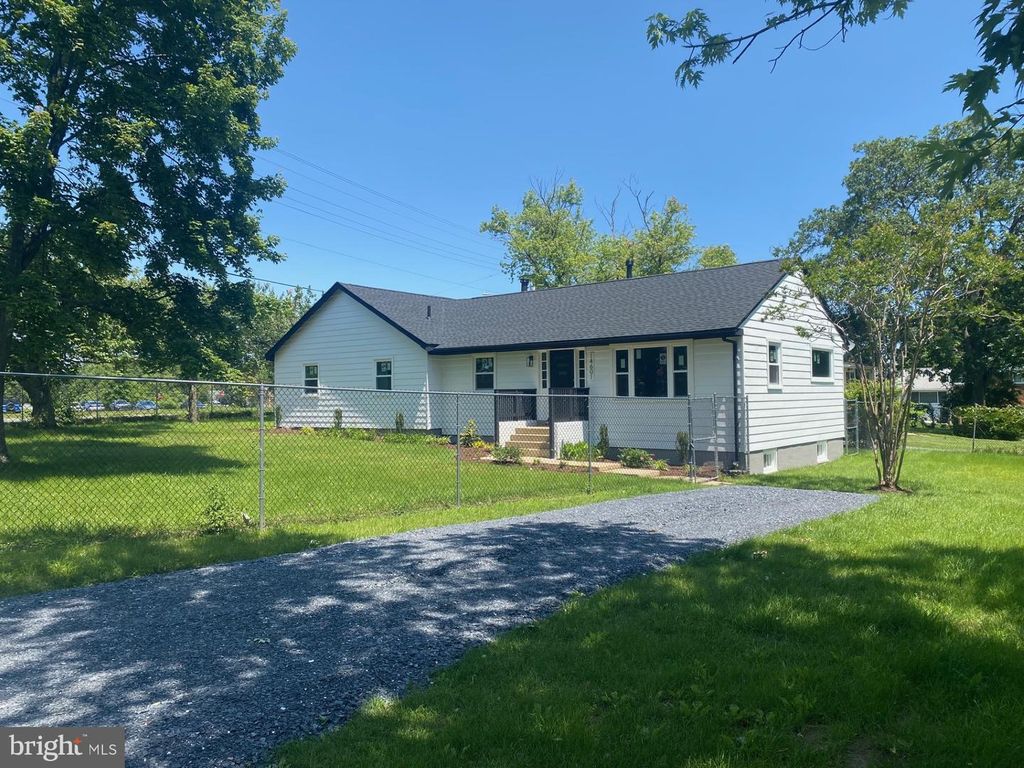 14601 OLD COLUMBIA PIKE, Burtonsville, MD 20866