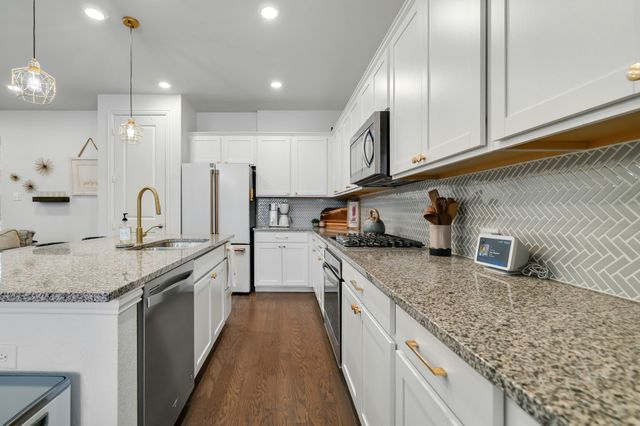 816 Pearl Place, Northlake, TX 76247