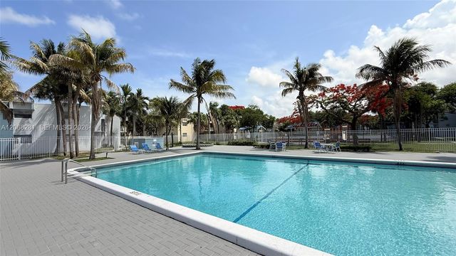 415 Executive Center Drive 203, West Palm Beach, FL 33401