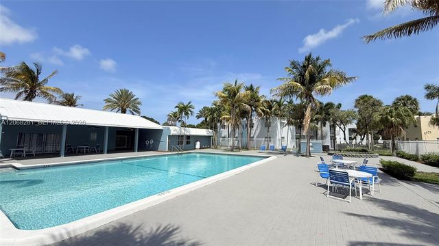 415 Executive Center Drive 203, West Palm Beach, FL 33401