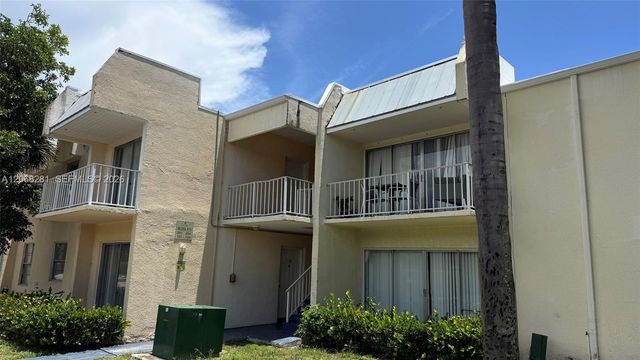 415 Executive Center Drive 203, West Palm Beach, FL 33401