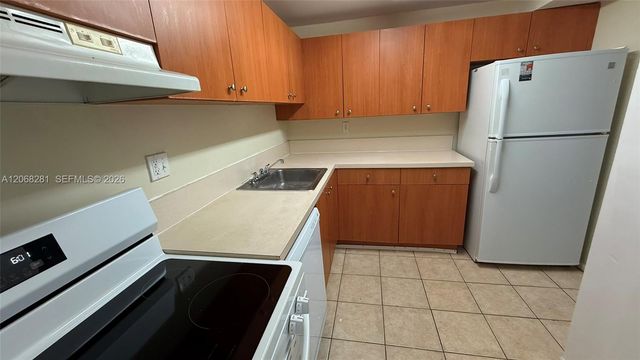 415 Executive Center Drive 203, West Palm Beach, FL 33401