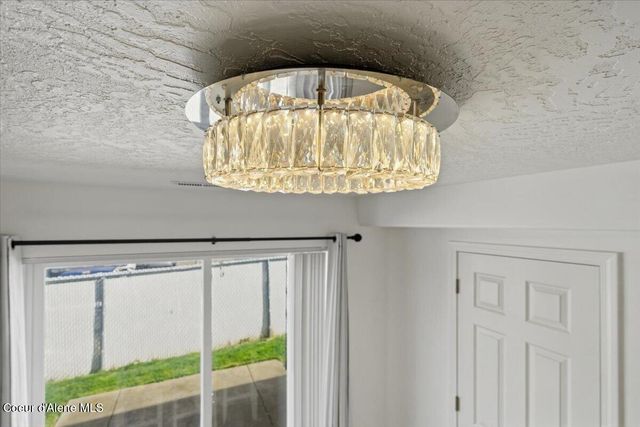 580 N Hydra PL, Post Falls, ID 83854