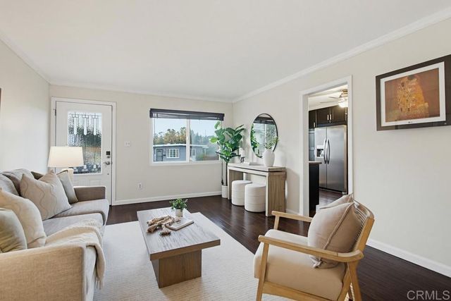 9279 Manor Drive, La Mesa, CA 91942