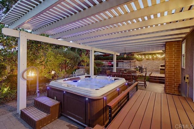 9279 Manor Drive, La Mesa, CA 91942