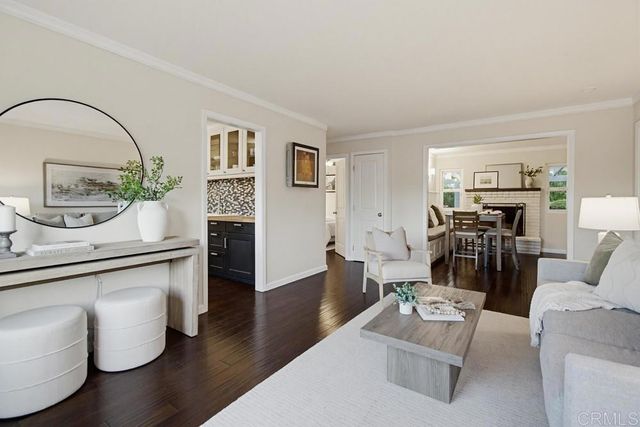 9279 Manor Drive, La Mesa, CA 91942