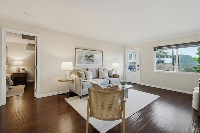 9279 Manor Drive, La Mesa, CA 91942
