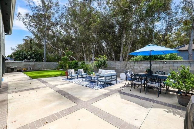 25062 Campo Rojo, Lake Forest, CA 92630