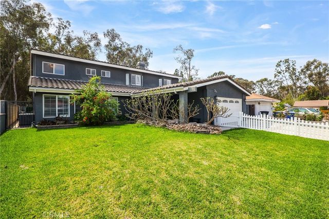 25062 Campo Rojo, Lake Forest, CA 92630