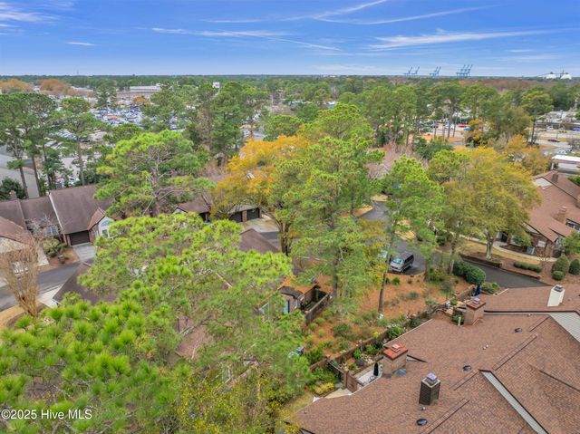 2101 Jumpin Run Drive, Wilmington, NC 28403