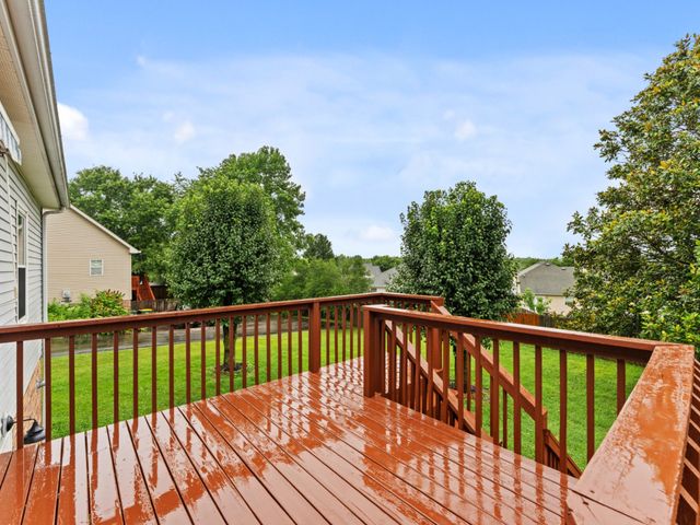 3708 Jay Ln, Spring Hill, TN 37174