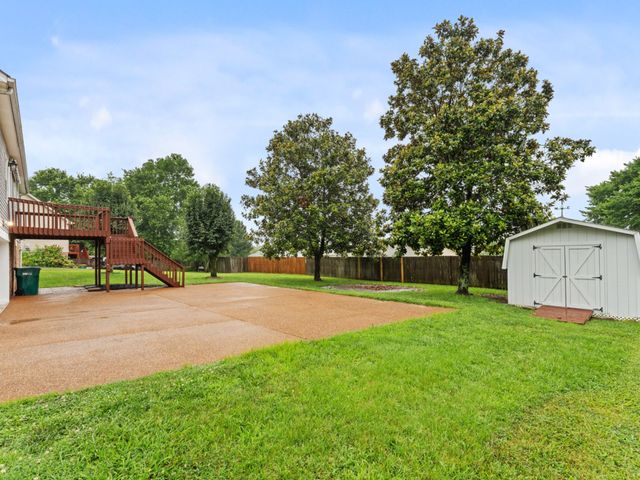 3708 Jay Ln, Spring Hill, TN 37174