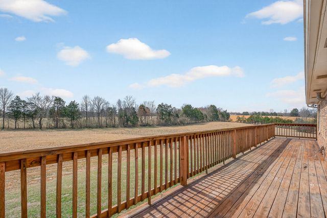 468 Green Hill Rd, Smithville, TN 37166