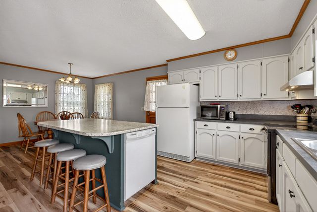 468 Green Hill Rd, Smithville, TN 37166