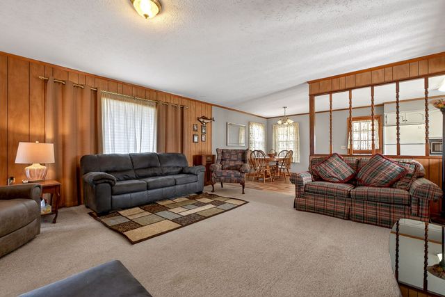 468 Green Hill Rd, Smithville, TN 37166