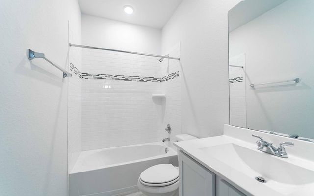 918 Alaska Cedar Drive, Crosby, TX 77532