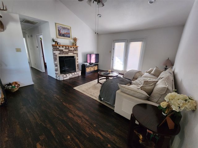 2812 Paisley Street, Denton, TX 76209