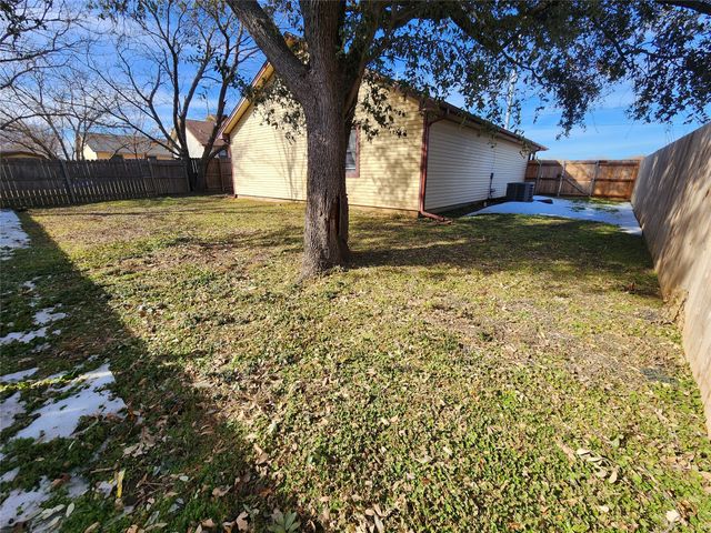 2812 Paisley Street, Denton, TX 76209