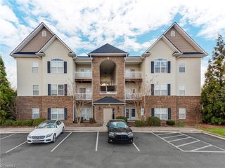2431 Eagle Creek Court 203, Winston-salem, NC 27103