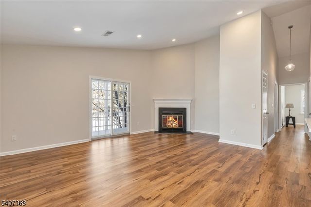 62 Smithfield Ct, Bernards Twp., NJ 07920