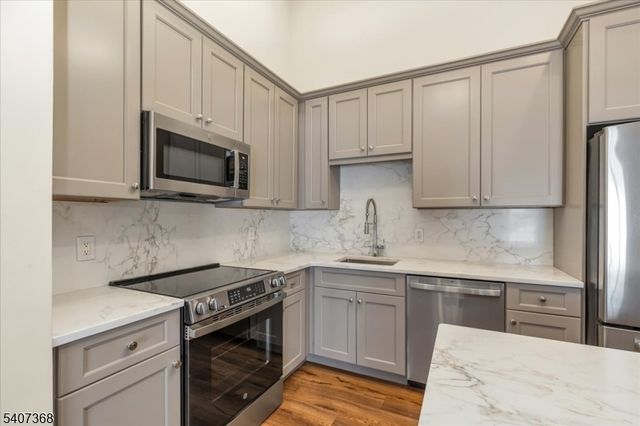 62 Smithfield Ct, Bernards Twp., NJ 07920