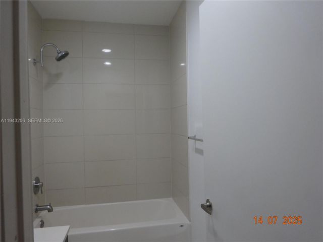 3417 NW 13th St, Lauderhill, FL 33311