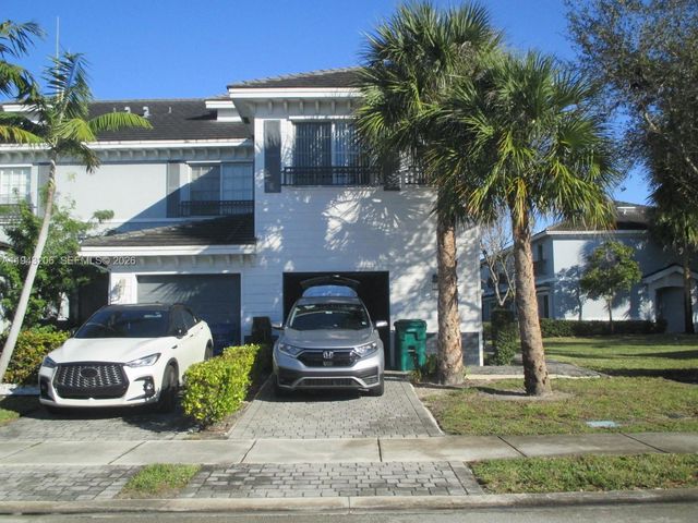 3417 NW 13th St, Lauderhill, FL 33311