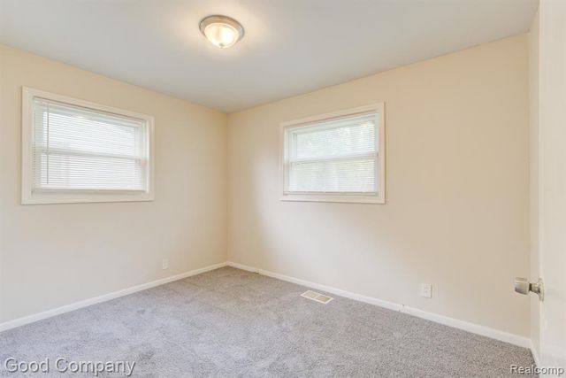 5700 Farnum Street, Westland, MI 48186