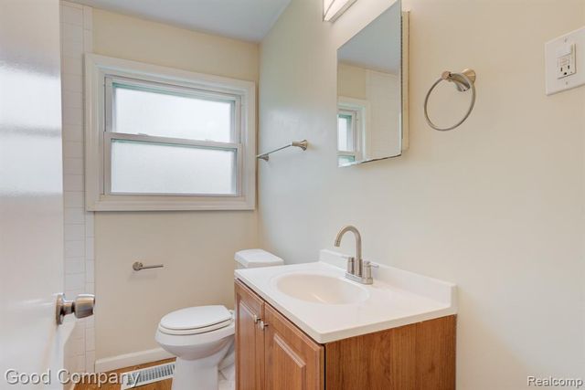 5700 Farnum Street, Westland, MI 48186