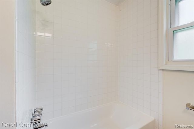 5700 Farnum Street, Westland, MI 48186