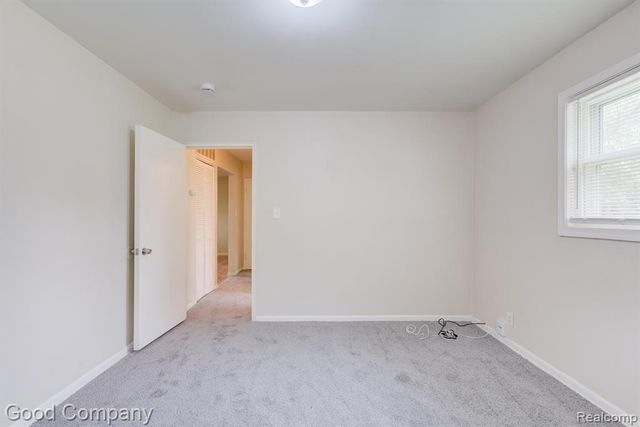 5700 Farnum Street, Westland, MI 48186