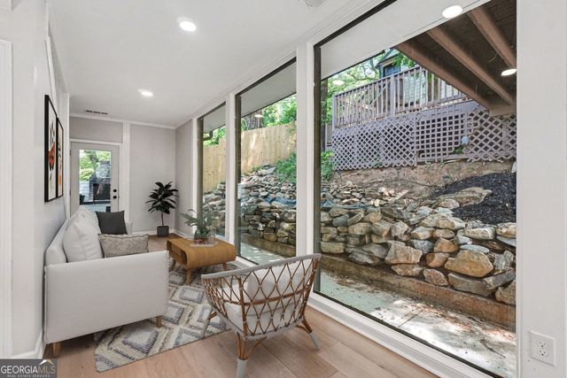 2828 Cloverhurst Drive, Atlanta, GA 30344