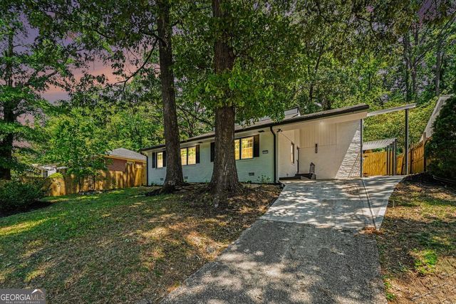 2828 Cloverhurst Drive, Atlanta, GA 30344
