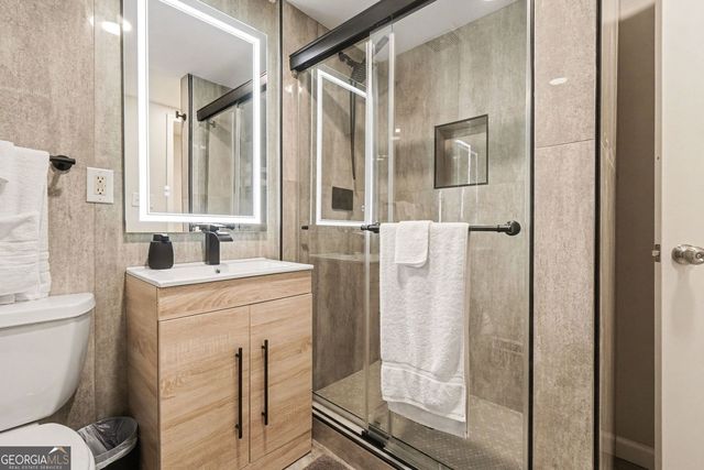 2828 Cloverhurst Drive, Atlanta, GA 30344