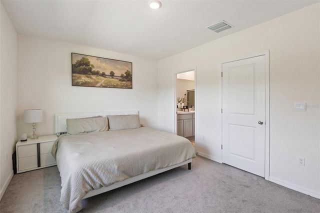 2918 FLOWERING MOSS RUN, Wesley Chapel, FL 33543