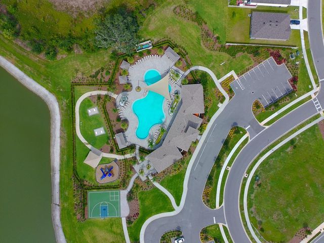 2918 FLOWERING MOSS RUN, Wesley Chapel, FL 33543